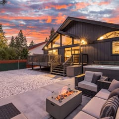 Lake to Summit Lodge | Hot Tub & 0.3 Mi to Lake