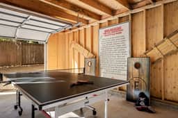 2BR Eureka Designer Cabin w Pergola & Ping Pong - Image 3