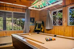 3BR Alpen Haus | Sauna, Hot Tub, Game Room & BBQ - Image 3