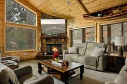 Bear Creek Lodge, Hot Tub near Snow Summit - Image 2