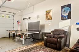 Beary Peaceful Escape, with hot tub and game room - Image 3