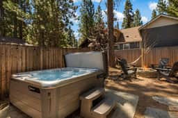 Brooklyn’s Cabin | Hot Tub, Fire Pit, Near Trails - Image 5