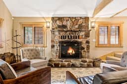 Great Escape | Games, Hot tub & Fire Pit - Image 2