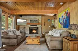 Hidden Pines - Hot Tub, BBQ & Pool Table - Image 2