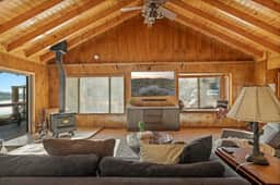 Lakefront Pines w/ Hot Tub, w/ Panoramic Views - Image 2