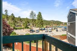 Lakeside Vibes | 2BR, Walk to Boulder Bay, Pool - Image 5