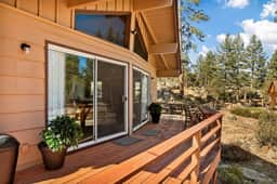 Lark Lookout: Serene Surroundings on Huge Private Lot! Hot Tub & Walk to Lake! - Image 5