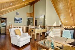 Luxurious Coyote Flat w/ Lake Views & Game Room - Image 4
