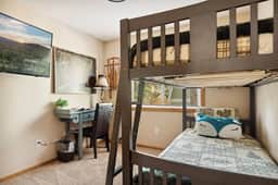 Mellow Mountain Hideaway, Hot Tub and Firepit - Image 4