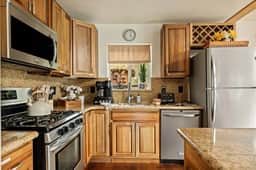 Moonridge Retreat | Snow Summit Views & Game Room - Image 4