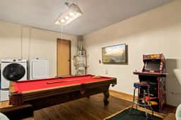 Mountain Getaway, Hot Tub, Games & BBQ - Image 4