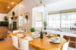 NAMU CABIN • Modern Chic Design • Spa & Gameroom - Image 4