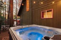 Rumpus Cabin Near Slopes w/ Game room & Hot Tub - Image 3