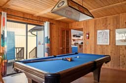 Solstice Shores Chalet, Hot Tub and Lake Views - Image 4