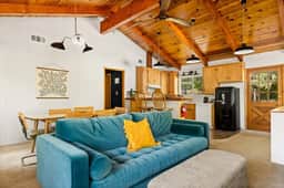 Sun Catcher Lodge +Close to Ski Resorts +Fox Farm - Image 4