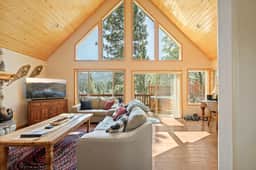 The Cozy Getaway| Hot Tub, Mtn View, Firepit, Deck - Image 2