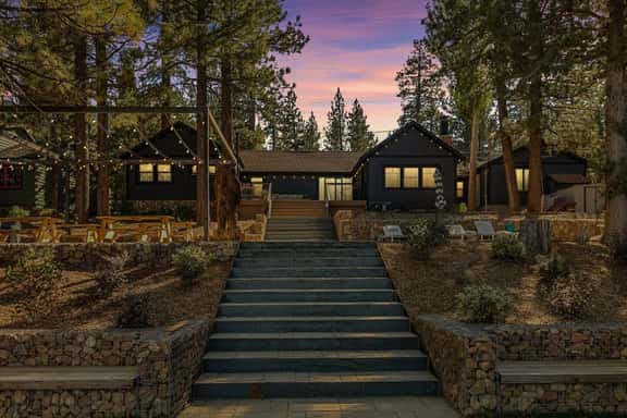 Luxury Lakefront Escape w Firepit and Private Dock - Image 1