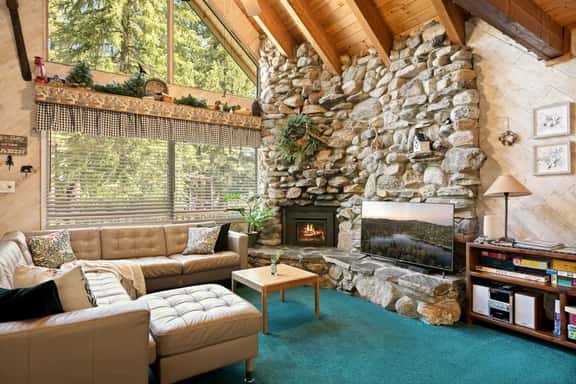 Summit Haus | Game Room, Close to Snow Summit - Image 1