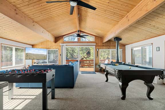 Wild Heart Cabin - Pool Table, Hot Tub, EV Charger - Image 1