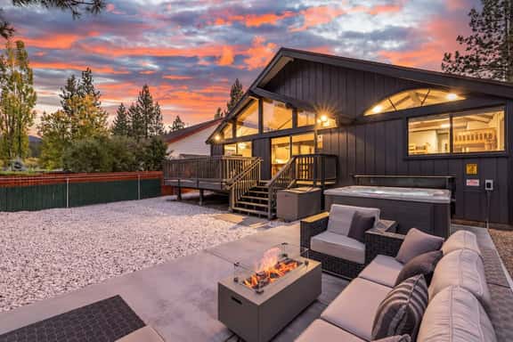 Lake to Summit Lodge | Hot Tub & 0.3 Mi to Lake - Image 1