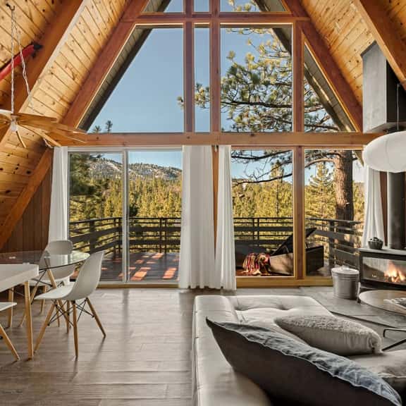 2BR A-Frame Mood, Slopes Views Near Bear Mountain - Image 1
