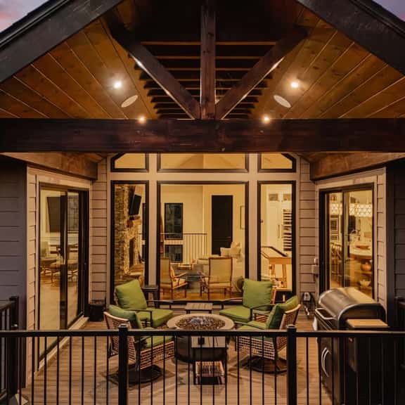 Custom Lux Cabin, Lake Views, Spa & Game Room - Image 1