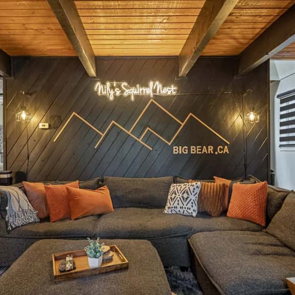 Gambrel Boho Cabin Vibes, Hot Tub & Firepit - Image 1