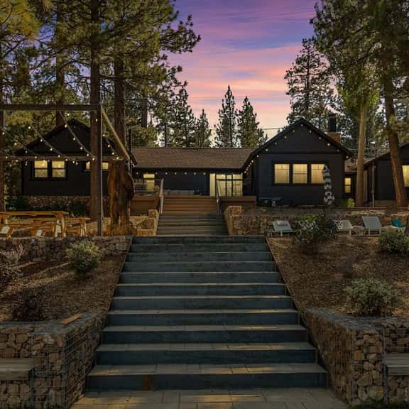Luxury Lakefront Escape w Firepit and Private Dock - Image 1
