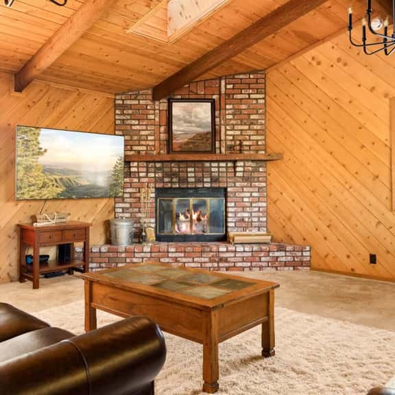 Majestic Mountain Oasis & Hot Tub - Image 1