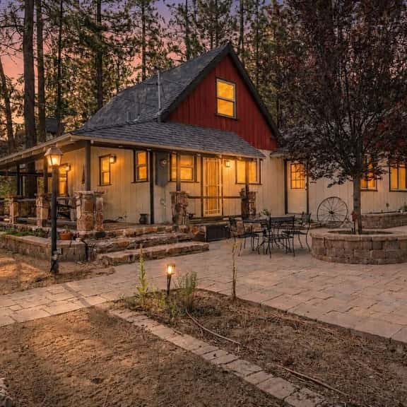 Maple Hill Haus Cabin w/ Patio & BBQ, Near Trails - Image 1