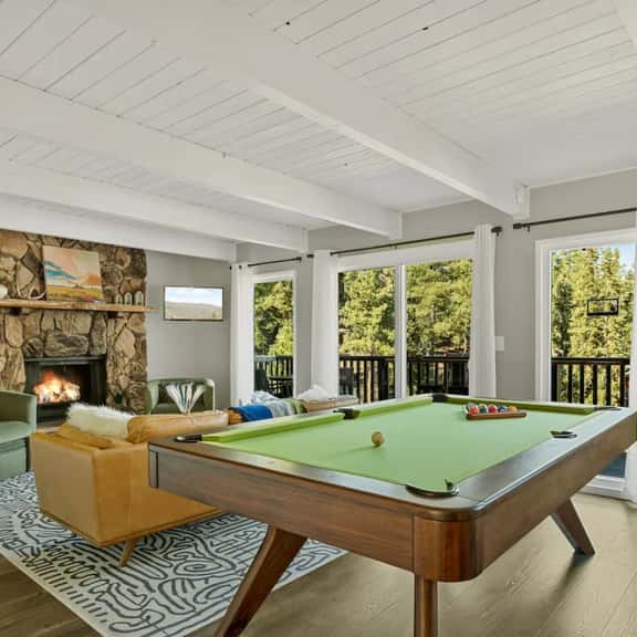 Mountainside Modern at Bear MTN w/ Hot Tub, Arcade - Image 1