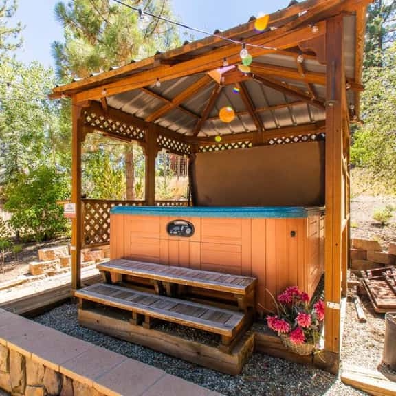 NAMU CABIN • Modern Chic Design • Spa & Gameroom - Image 1