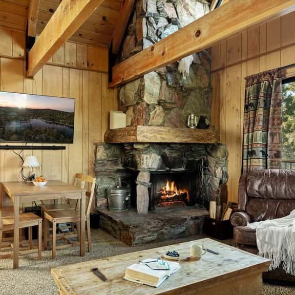 Silver Coyote - Slope views, firepit, golf course - Image 1