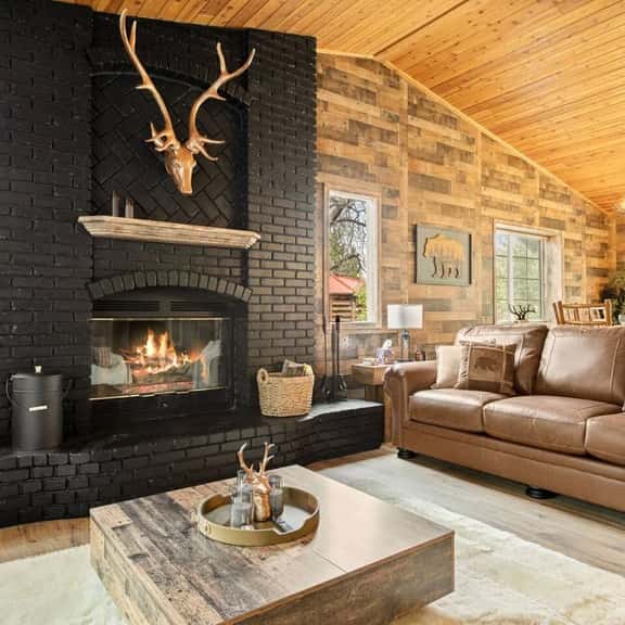Designer Snow Retreat | Near ski resorts w/ spa - Image 1