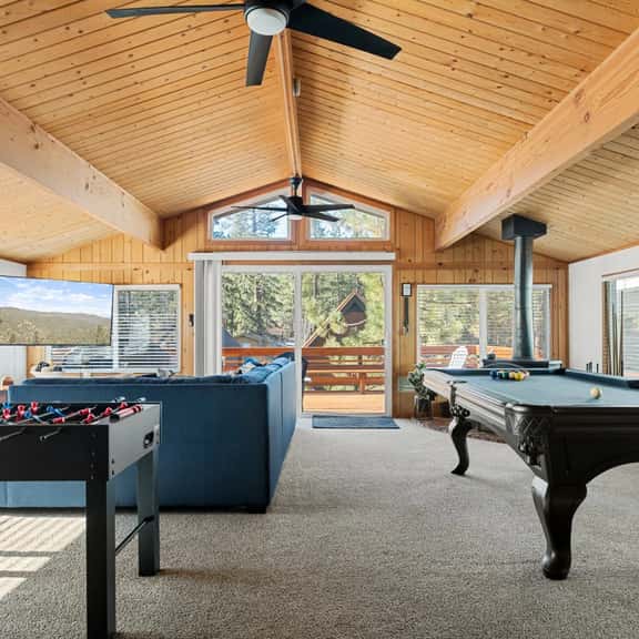 Wild Heart Cabin - Pool Table, Hot Tub, EV Charger - Image 1
