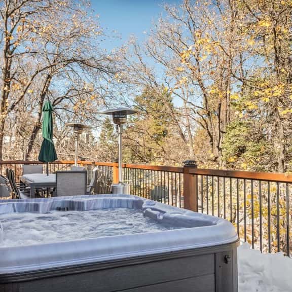 Oak Tree Lodge | Hot Tub • Game Room • EV Charger - Image 1