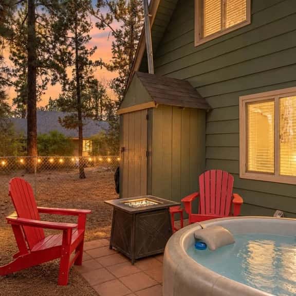 A-Frame Maple Chalet |Fire Pit, Hot Tub, Foosball - Image 1