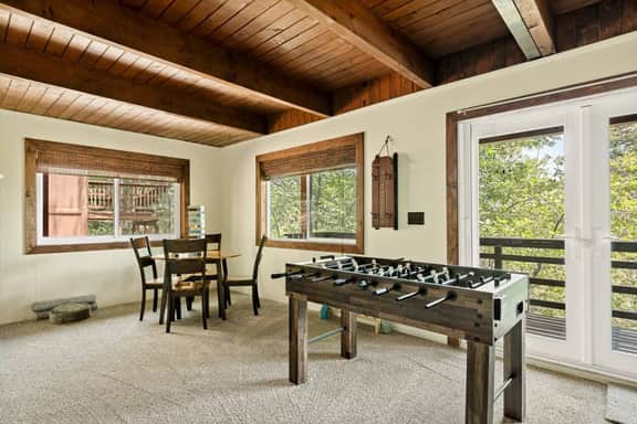 *NEW* 3BR Mountain Sanctuary w Foosball & Epic Views - Image 3