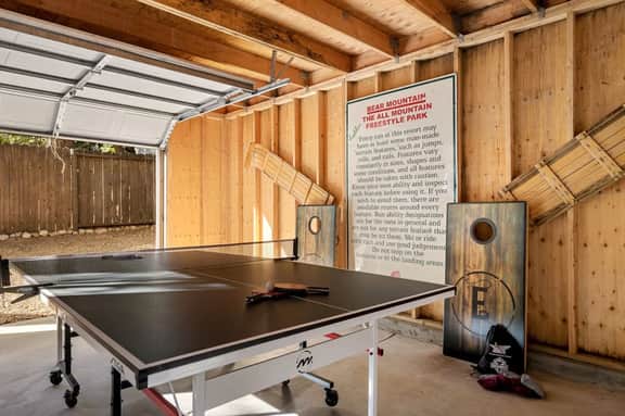 2BR Eureka Designer Cabin w Pergola & Ping Pong - Image 3