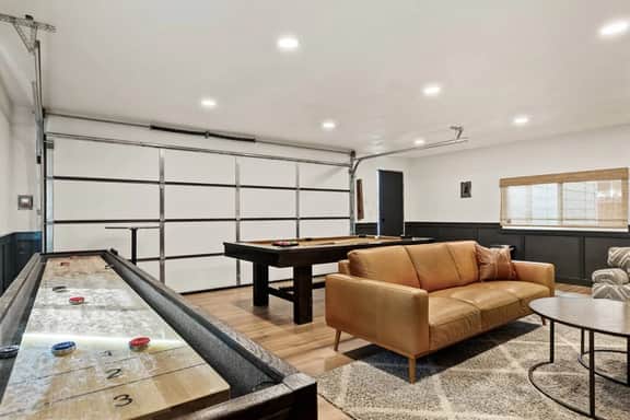 3BR Modern Hideaway w Game Room - Image 3