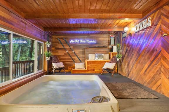 A Frame Slope Chalet |Mountain Views and Hot Tub - Image 4