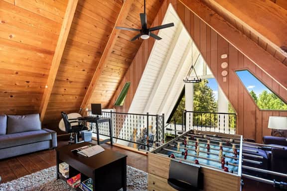 Casa Huntsted A-Frame Cabin near Snow Valley - Image 4