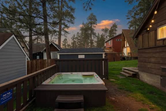 Dream Catcher | Modern Rustic & Hot Tub - Image 5