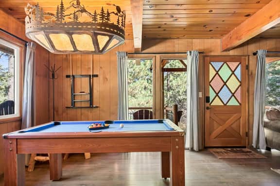 Hidden Pines - Hot Tub, BBQ & Pool Table - Image 3