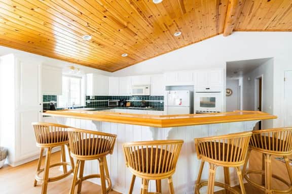 NAMU CABIN • Modern Chic Design • Spa & Gameroom - Image 3