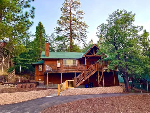 Peaceful Shady Bear, Hot Tub & Wood Fireplace - Image 5