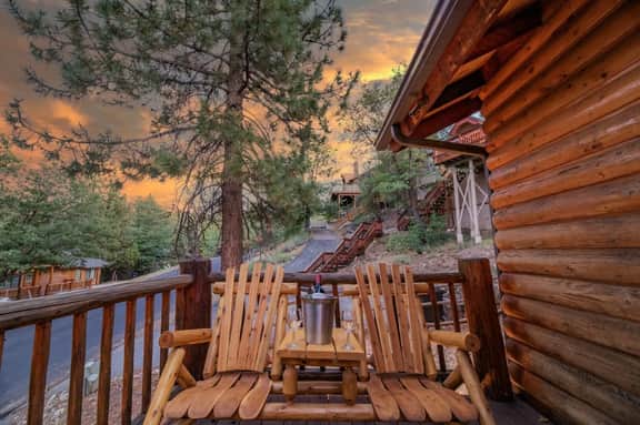 Peaceful Shady Bear, Hot Tub & Wood Fireplace - Image 3