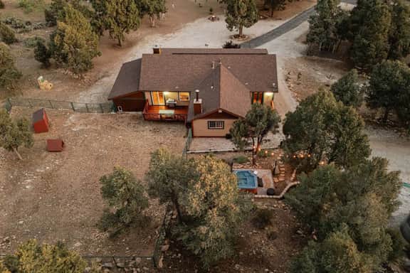 Rancharillo,  Hot Tub & Barn Game Loft & Mtn Views - Image 5