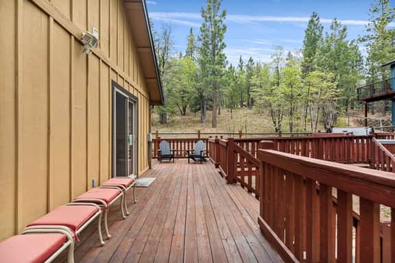 Sea to Ski Retreat - Hot Tub w/ Forest Views - Image 5