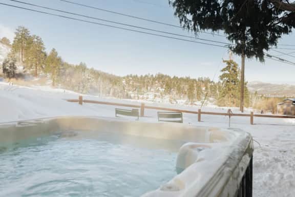 Ski Slopes Haven @ Bear Mtn | Spa, Views, Gameroom - Image 5